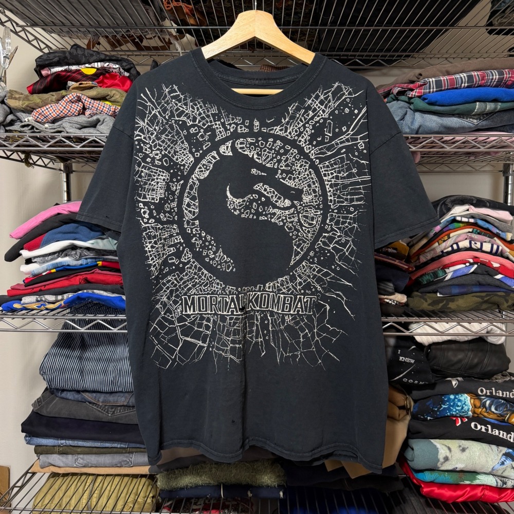 Mortal Kombat T-Shirt Mens Large Black Dragon Logo Graphic Video Game Distressed